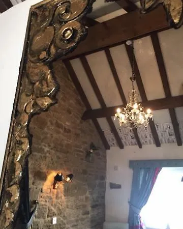 The White Heart Mini-hôtel